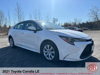 Used 2021 Toyota Corolla LE image 1