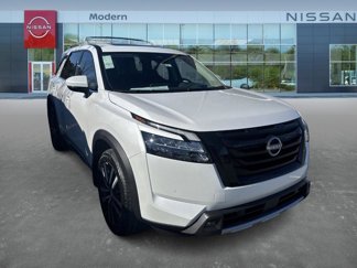 New 2025 Nissan Pathfinder Platinum w/ Lighting Package (N92) image 1