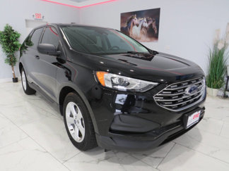 Used 2019 Ford Edge SE image 1