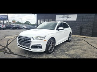 Used 2018 Audi SQ5 Prestige image 1