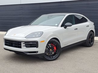 Certified 2024 Porsche Cayenne S image 1