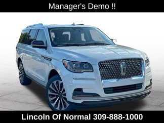 Used 2024 Lincoln Navigator Reserve image 1
