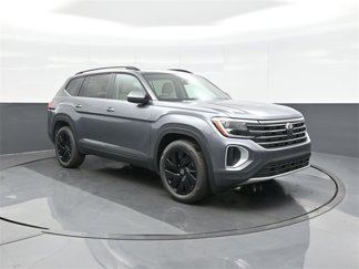 New 2025 Volkswagen Atlas SE image 1