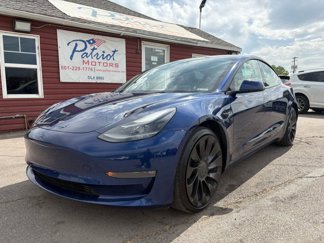 Used 2022 Tesla Model 3 Performance image 1