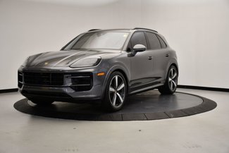 Certified 2025 Porsche Cayenne GTS image 1