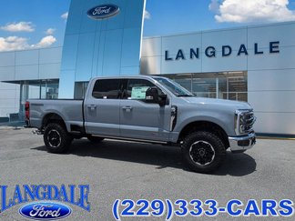 New 2025 Ford F350 4x4 Crew Cab Super Duty image 1