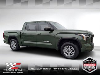 Used 2022 Toyota Tundra SR5 w/ SR5 Premium Package image 1