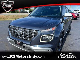 Used 2021 Hyundai Venue image 1