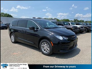 New 2025 Chrysler Voyager LX image 1