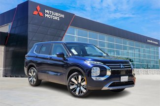 New 2025 Mitsubishi Outlander SE image 1