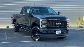 New 2025 Ford F250 4x4 Crew Cab Super Duty image 1