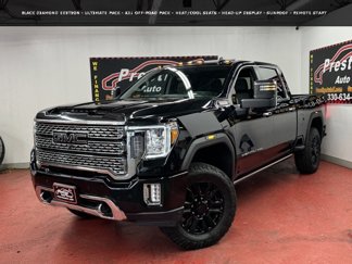 Used 2022 GMC Sierra 3500 Denali w/ Denali Black Diamond Edition image 1