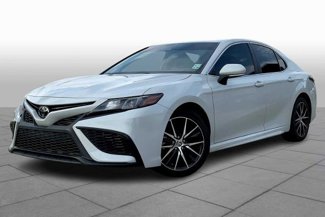 Used 2023 Toyota Camry SE image 1