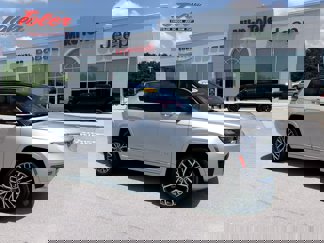 New 2025 Jeep Grand Cherokee L Summit image 1