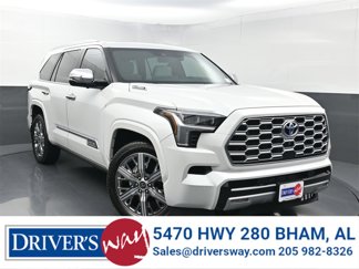Used 2024 Toyota Sequoia Capstone image 1