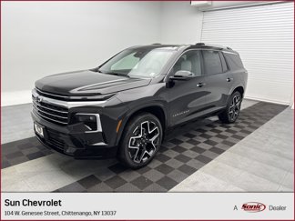 New 2025 Chevrolet Traverse High Country w/ LPO, Floor Liner Package image 1