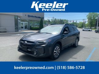Used 2023 Subaru Outback Premium image 1