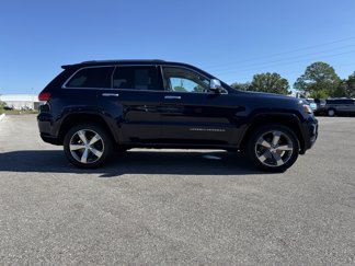 Used 2015 Jeep Grand Cherokee Overland w/ Advanced Technology Group video 3