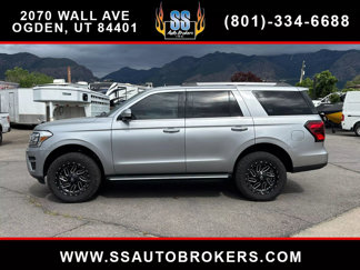 Used 2022 Ford Expedition Limited image 1