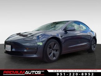 Used 2023 Tesla Model 3 Standard Range image 1