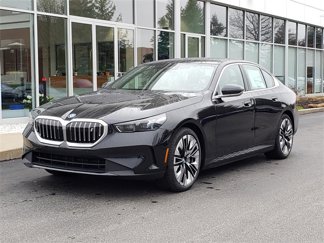 New 2025 BMW i5 xDrive40 w/ Premium Package image 1