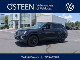 New 2025 Volkswagen Atlas SE image 1