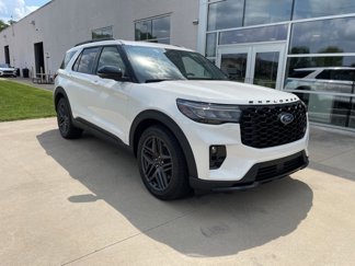 New 2025 Ford Explorer ST image 1