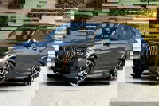 New 2026 BMW X5 xDrive50e w/ M Sport Package image 1