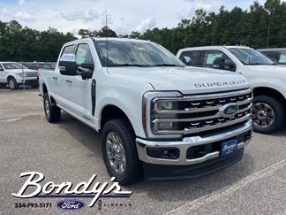 New 2025 Ford F250 4x4 Crew Cab Super Duty image 1