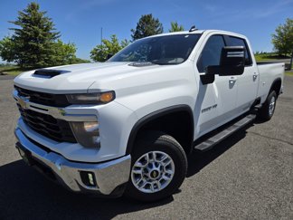 Used 2024 Chevrolet Silverado 2500 LT image 1