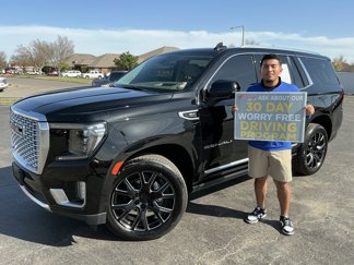 Used 2021 GMC Yukon Denali w/ Denali Premium Package image 1