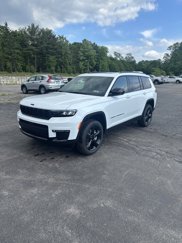 New 2025 Jeep Grand Cherokee L Limited image 1