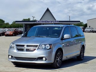 Used 2018 Dodge Grand Caravan GT image 1