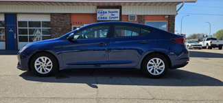 Used 2019 Hyundai Elantra SE image 1