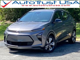 Used 2022 Chevrolet Bolt EUV LT w/ Convenience Package image 1