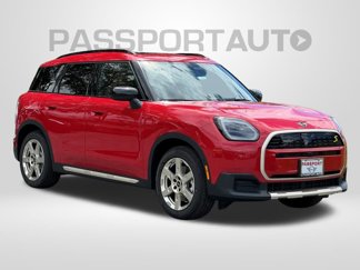 New 2025 MINI Cooper Countryman SE image 1