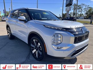 New 2025 Mitsubishi Outlander SE image 1