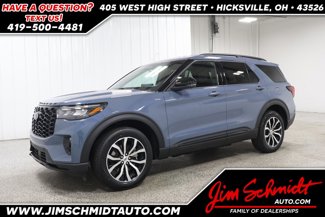 New 2025 Ford Explorer ST-Line image 1