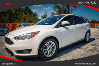 Used 2017 Ford Focus SE image 1