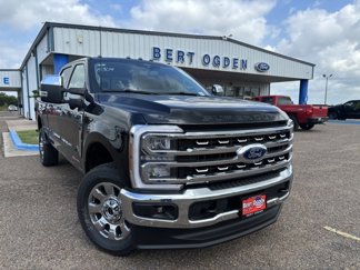 New 2025 Ford F350 4x4 Crew Cab Super Duty image 1