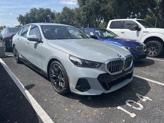 New 2026 BMW i5 eDrive40 w/ M Sport Package image 1