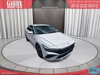 Used 2024 Hyundai Elantra SEL w/ Convenience Package image 1