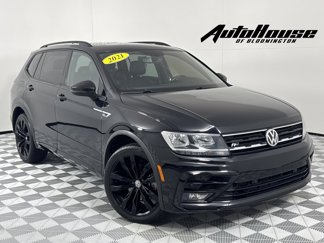 Used 2021 Volkswagen Tiguan SE image 1