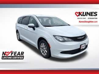 Used 2023 Chrysler Voyager LX video 1