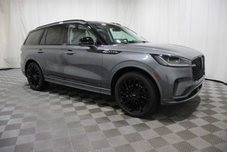 New 2025 Lincoln Aviator Reserve w/ Jet Appearance Package image 1