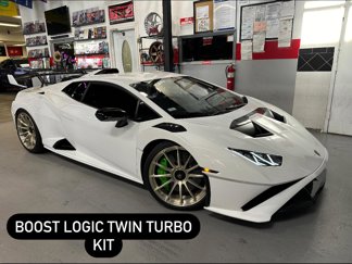 Used 2022 Lamborghini Huracan STO image 1