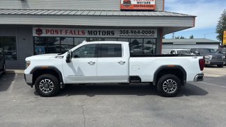 Used 2022 GMC Sierra 3500 SLT image 1
