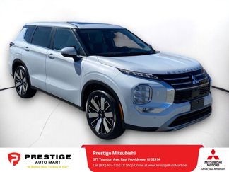 New 2025 Mitsubishi Outlander SE image 1