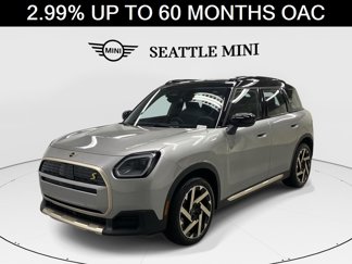 Used 2025 MINI Cooper Countryman SE image 1