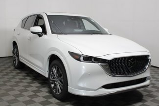 New 2025 MAZDA CX-5 Signature image 1